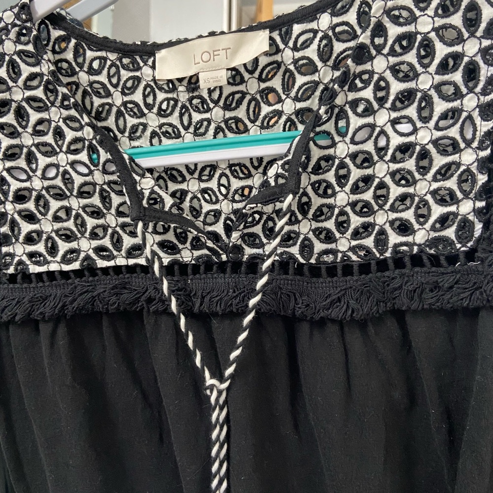 Loft black and white top